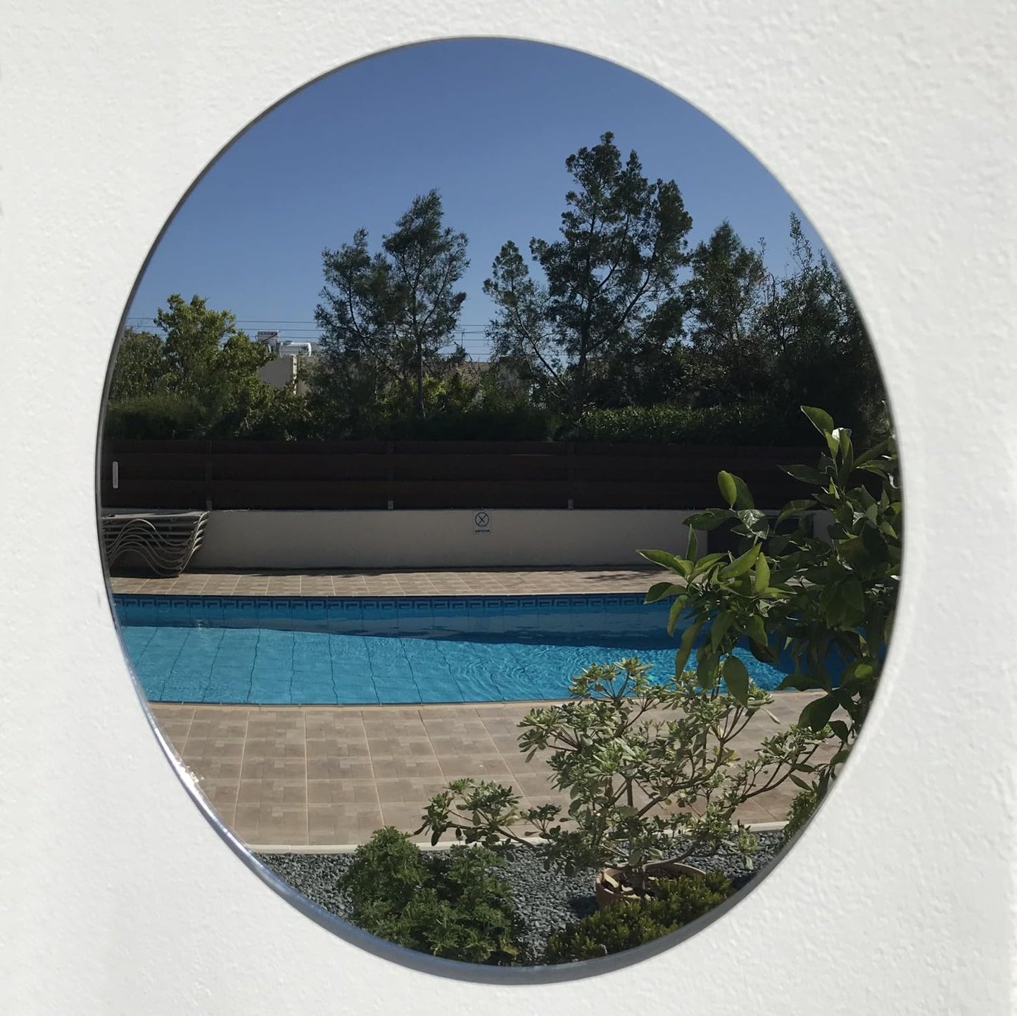 Servewell Stylish Outdoor Garden Mirror - 25 cm Diameter