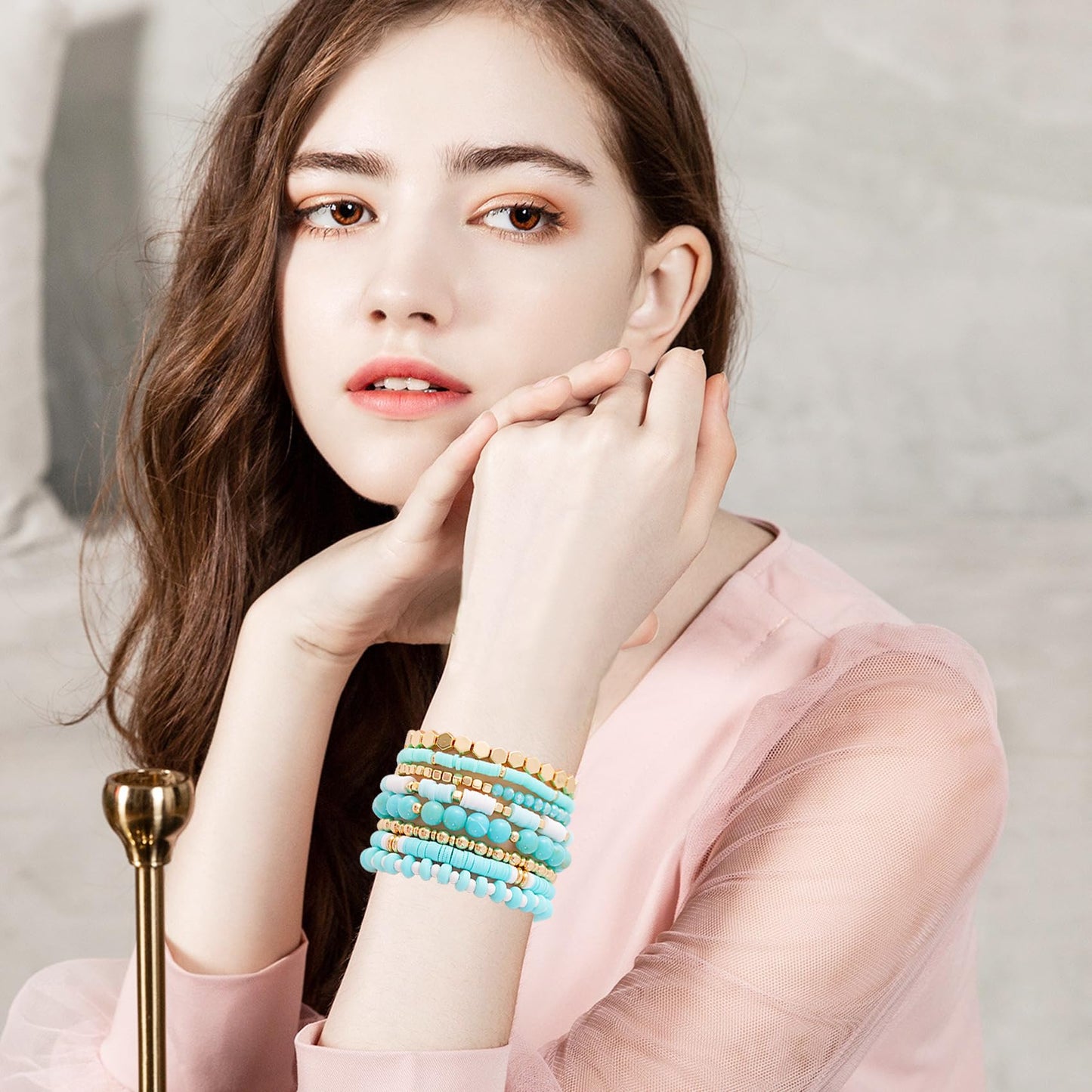 GOOJIDS Surfer Heishi Clay Bead Bracelets for Women Bohemian Stackable Gold Plated Beaded Stretch Bracelets Elastic Layering Friendship Bracelets Set Boho Jewelry