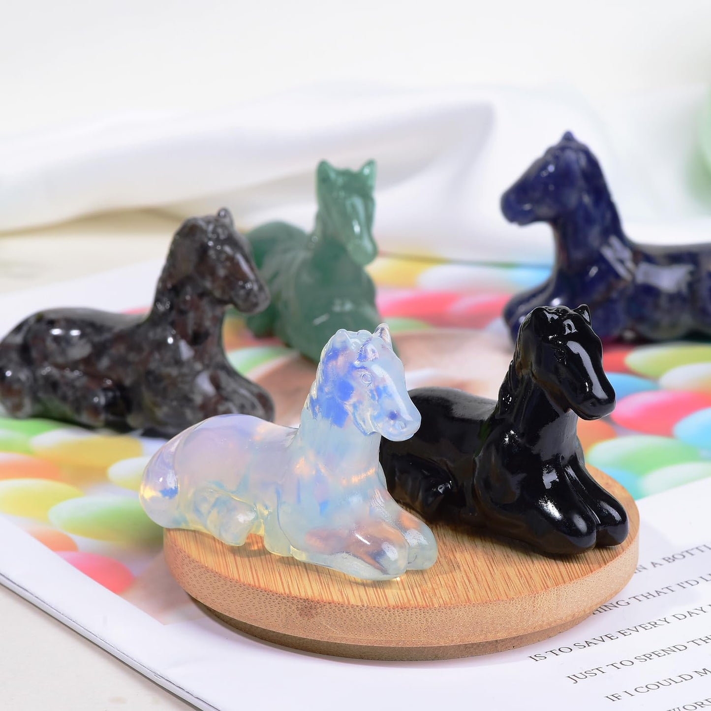 Ytbeoxk 2.2 Inch Flame Stone Horse Crystal Figurines,Hand-Carved Healing Crystals Decor, Horse Statues Stone Energy Gemstones,in Bedroom Office Meditation Memorial Gifts for Men and Women