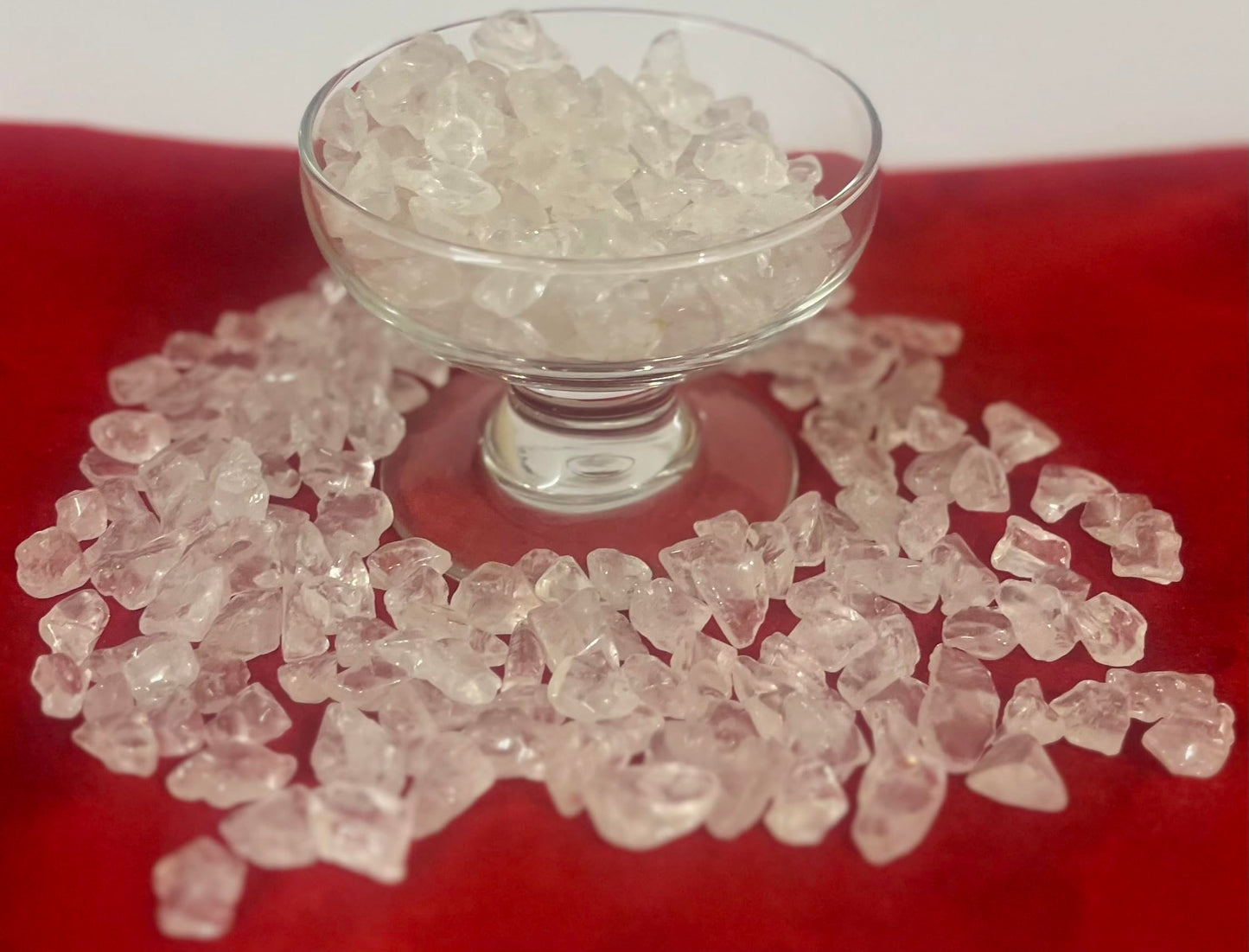 Indian Consigners Natural Crushed Polished Tumbled Gem Stone Chips, Decoration & Healing Crystals (Clear Quartz)