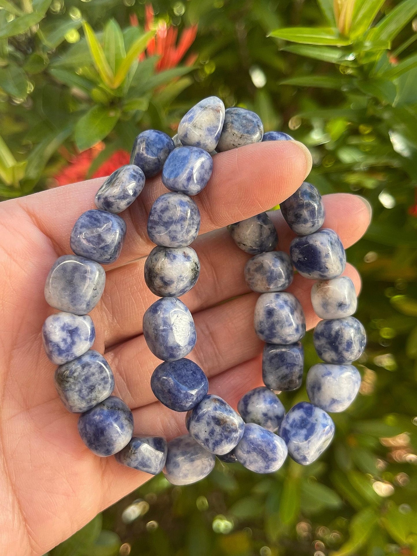 GAF TREASURES Sodalite Crystal Nugget Bracelet, Genuine Sodalite Tumbled Gemstone Bracelet, Healing Crystal Bracelet, Gift for Men & Women (1)