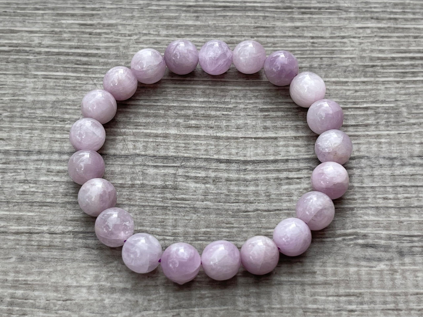 GAF TREASURES Kunzite Crystal Bead Bracelet 6-8mm, Genuine Kunzite Stretch Gemstone Bracelet, Healing Crystal Bracelet, Gift for Men & Women (1)