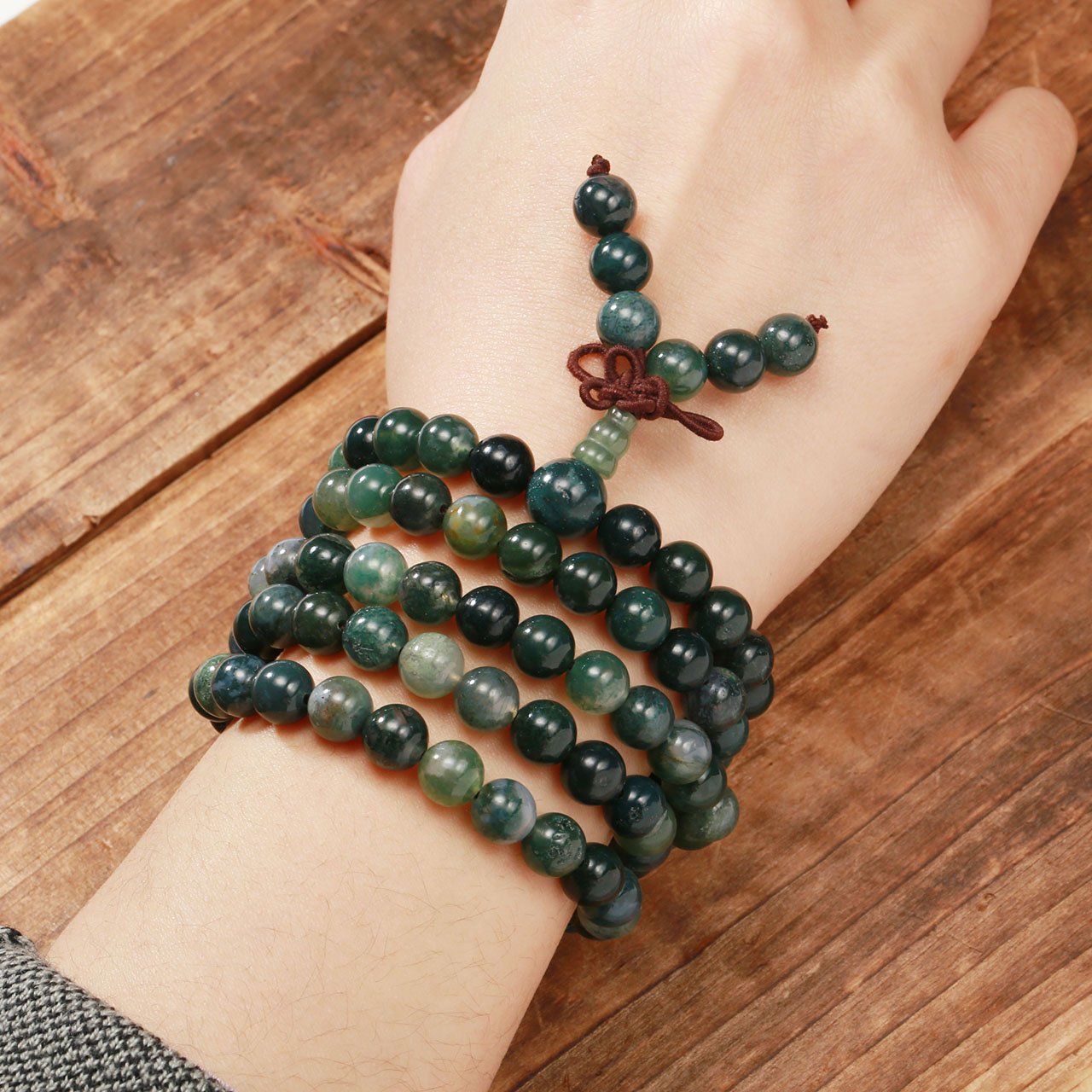 Jovivi 108 Mala Beads Bracelet 8mm Natural Green Moss Agate Gemstone Healing Crystal Stone Beaded Bracelet Hand Knotted Prayer Mala Beads Necklace for Yoga Meditation Balance