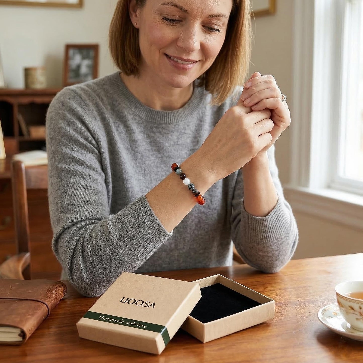 UOOSA Natural Stone Bracelet for Mom - 8mm Carnelian, Moonstone & Healing Crystals Beaded Jewelry with Message Card Box, 19cm Handmade Birthday Gifts from Daughter or Son