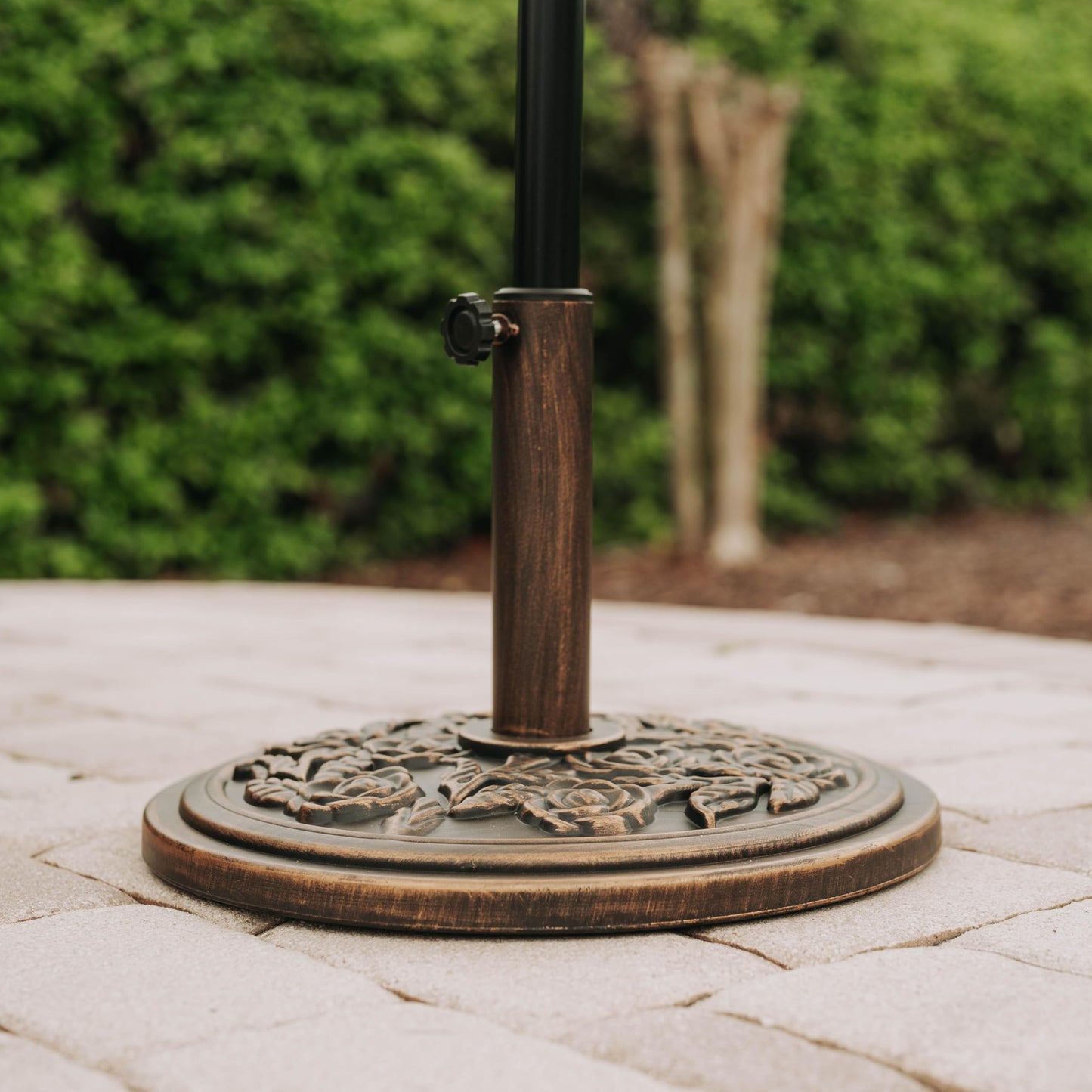 Backyard Expressions 20 lb Patio Umbrella Base Stand, Decorative Rose Medallion Antique Bronze Finish, Fits 1.5–1.9 in Poles w/Adapters, 18 in Round Weighted Outdoor Umbrella Holder for Deck & Table