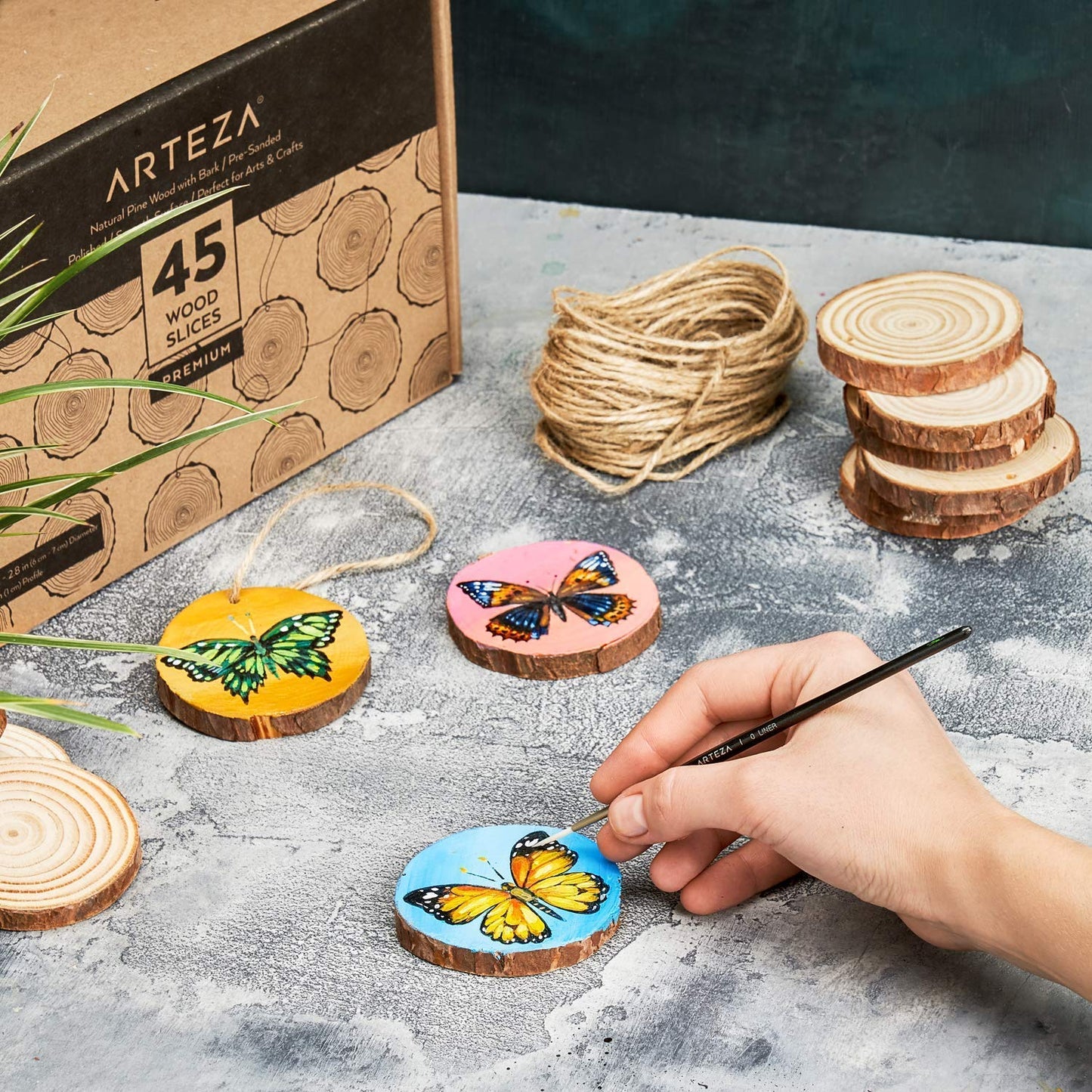 ARTEZA Natural Wood Slices, 2.4-2.8 Inch Diameter, Set of 45, Brown Round Pine Wood Discs with Bark for Crafts, Christmas Ornaments, Centerpieces