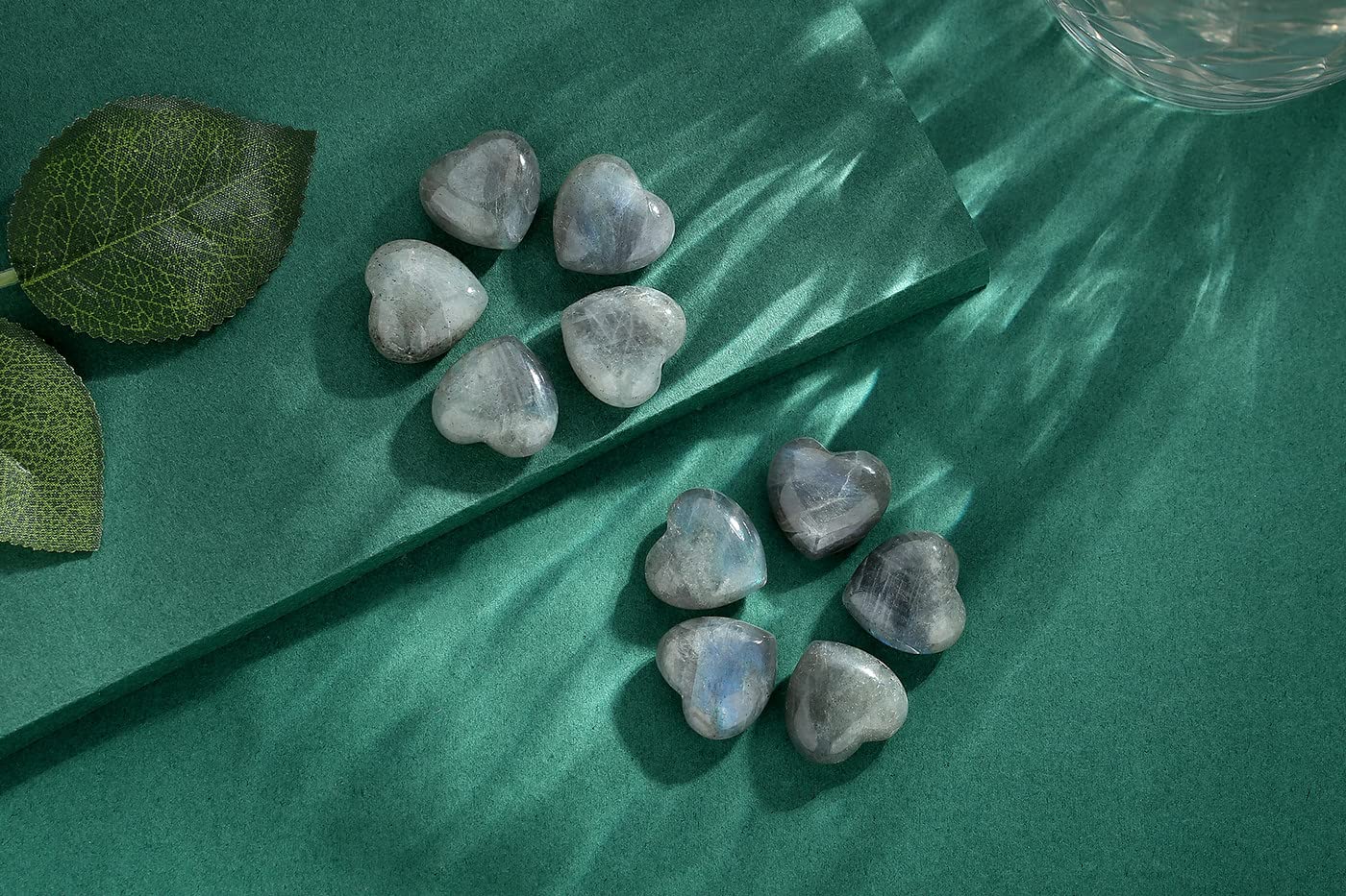 10 PCS Heart Labradorite Crystal Thicken Set Blue Black Polished Stones Palm Love Natural Healing Crystals Gemstones Reiki Energy Balancing Carved Palm Worry Stone Meditation Gift