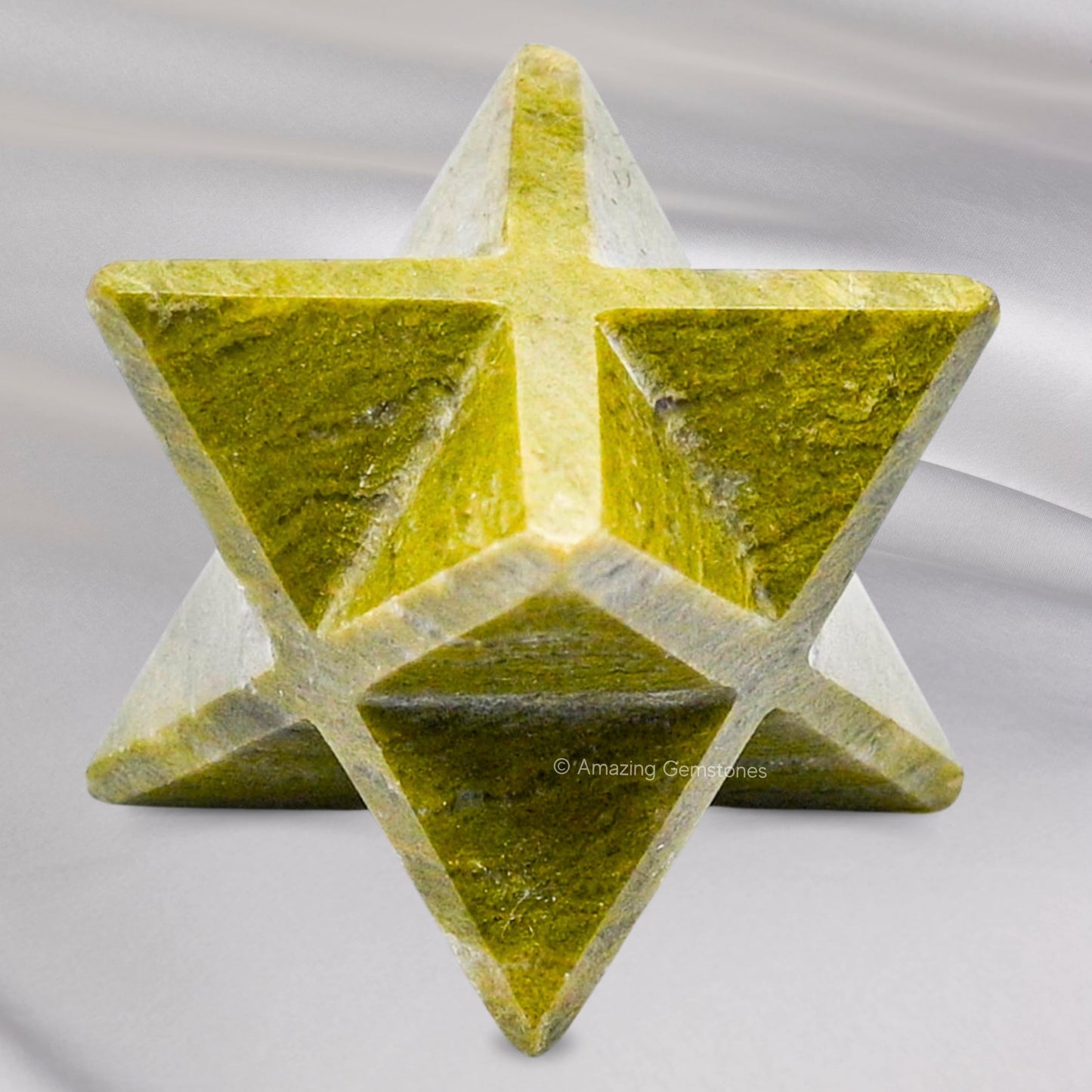 Amazing Gemstone Vesuvianite Merkaba Crystal - 1 Inches Metaphysical Merkaba Star for Meditation - Energetic Tetrahedron Crystal and Healing Stones and Healing (20-25mm)