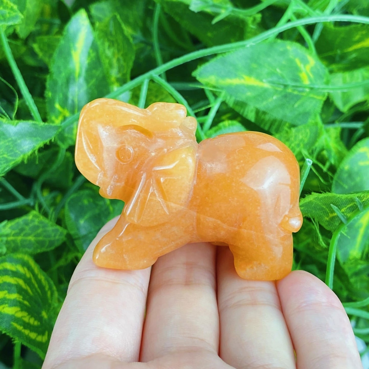 YATOJUZI 2" Red Aventurine Elephant Decor Healing Crystal Cute Polished Natural Stone Hand-Carved Sculpture Statue Figurines Gemstone Hippie Home Room Office Desk Gifts for Women Men