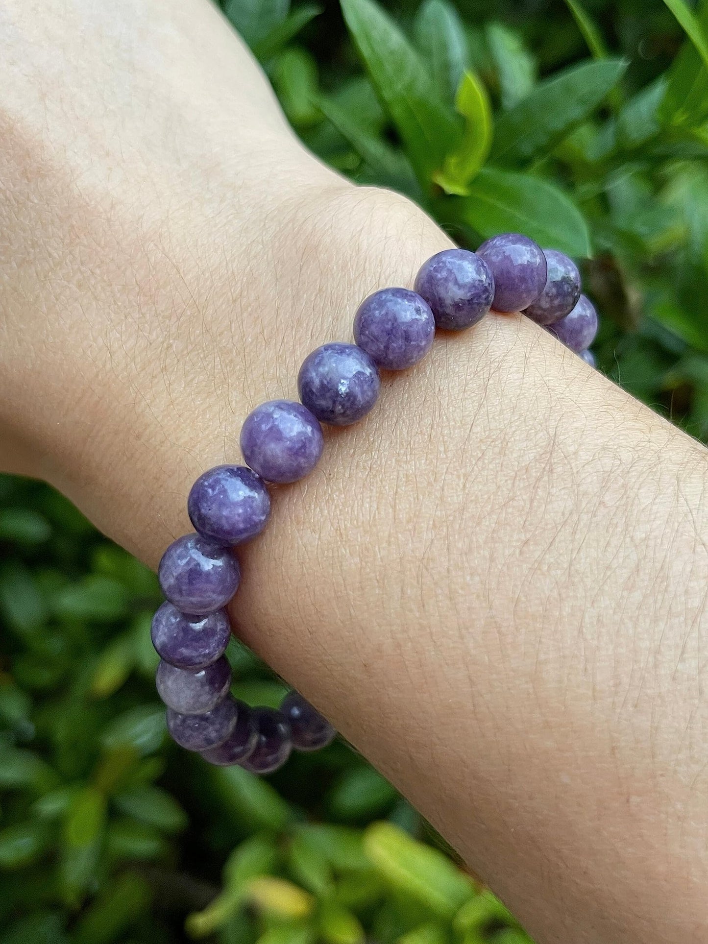 GAF TREASURES Lepidolite Crystal Bead Bracelet 8mm, Genuine Lepidolite Stretch Gemstone Bracelet, Healing Crystal Bracelet, Gift for Men & Women (1)