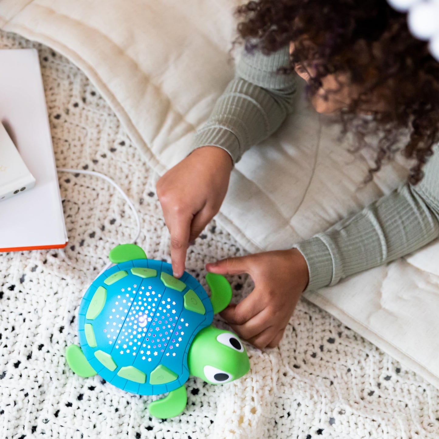 Yogasleep Baby Soundscene White Noise Sound Machine, 20 Relaxing Sounds & Lullabies, Starry Night Light Projector, Bedroom Decor for Infant, Toddler & Kids, Noise Canceling & Sleep Aid, Registry Gift