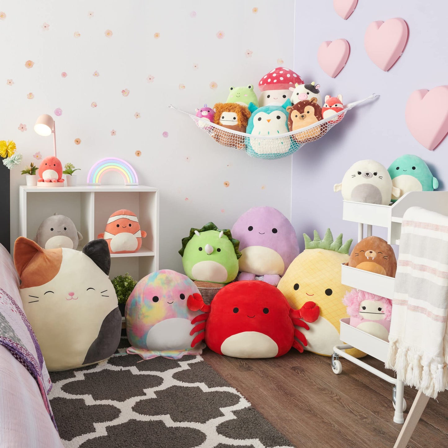 Squishmallows Original Disney 10in Pluto HugMees – Ultrasoft Official Jazwares Plush (Medium-Sized)