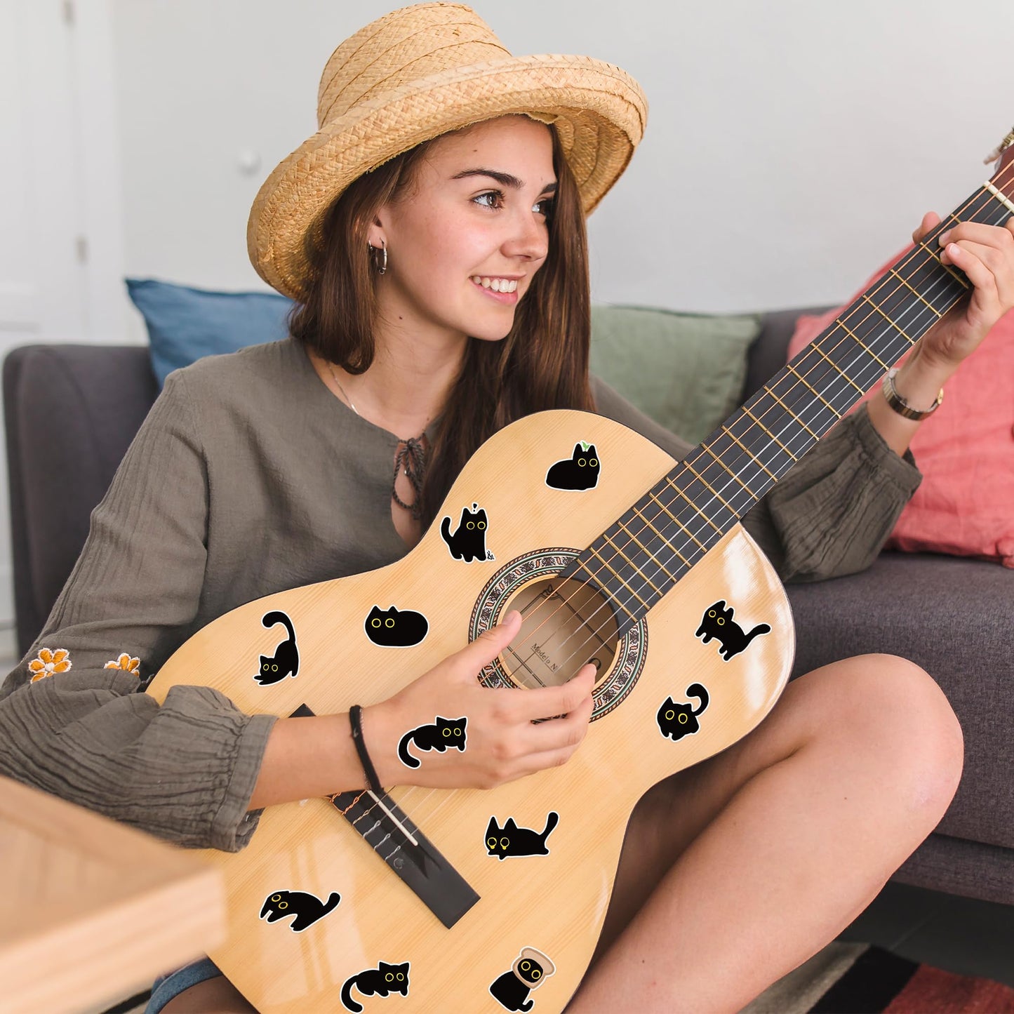 DSjuedui Black Cat Sticker Rolls - 1000Pcs Funny Cartoon Cat Meme 10 Style Stickers Gifts Pack for Kids Teen Adults, Cute Label Decals Crafts for Laptop Guitar Skateboard Home Decor School Rewards