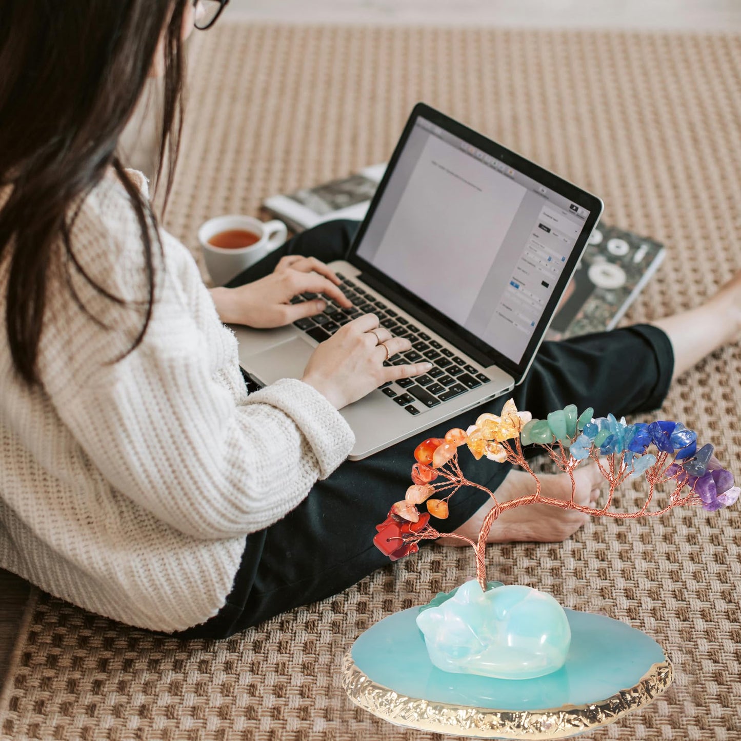 Dreamgirnh Opal Cat Chakra Crystal Tree and Healing Stones Cute Sleeping Cat Statue Lucky Kitten Figurine Office Bedroom Home Desk Fairy Garden Decoration Cat Lovers Gifts for Women (Opal)