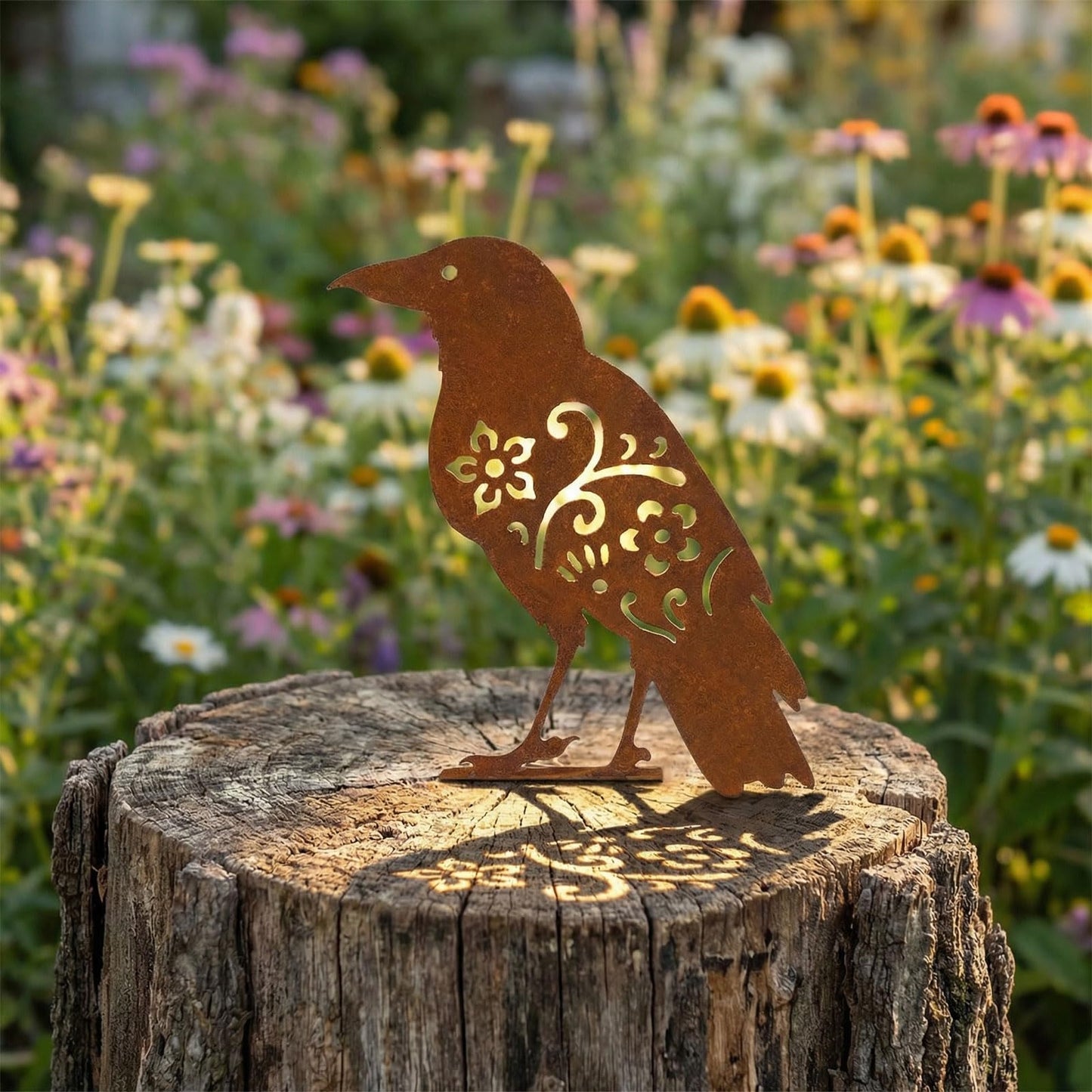 AIM & GGKK Rusty Metal Birds Yard Decor, Set of 5 Metal Bird Silhouette Statues for Garden Fence Yard Art, Rustic Outdoor Garden Sculptures Decorations