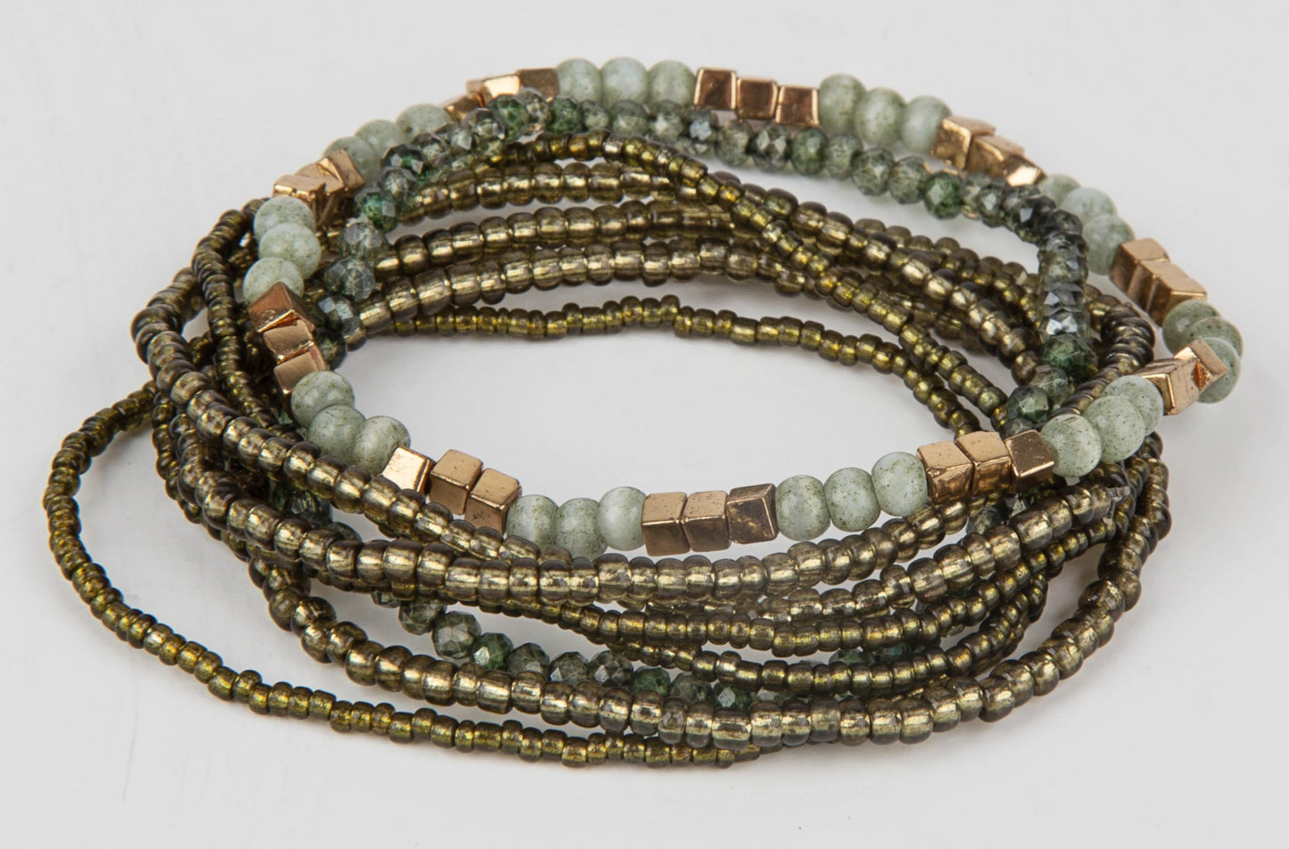 SPUNKYsoul Olivia 8 Piece Boho Bracelet Set for Women, Layered Stretch Beaded Bracelet Stack, Green Stone Seed Bead Bracelets with Gold Accents, Bohemian Stackable Jewelry Gift (Green Gold)