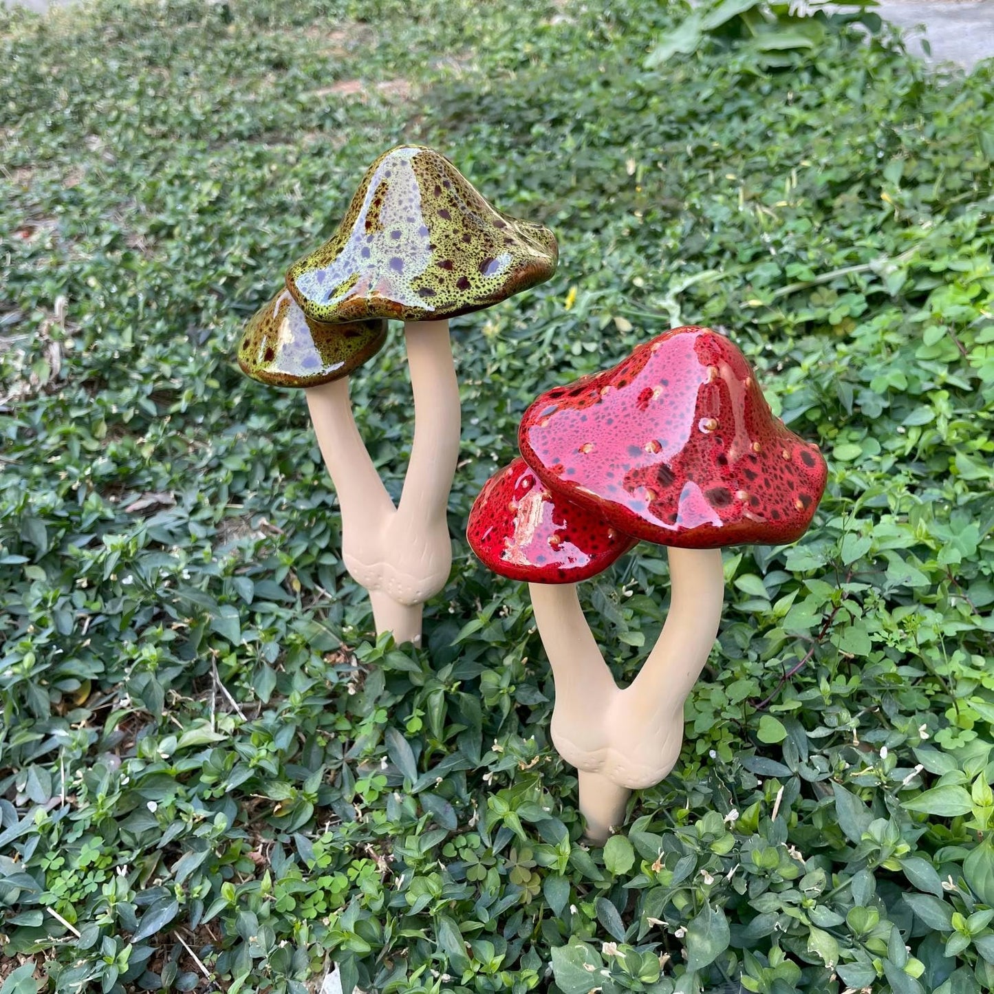 YCCKPPXTT 2pcs Ceramic Mushroom Garden Stake, Fairy Garden Figurines Decoration,Yard Outdoor Mushroom Decor, 11.8" in Height