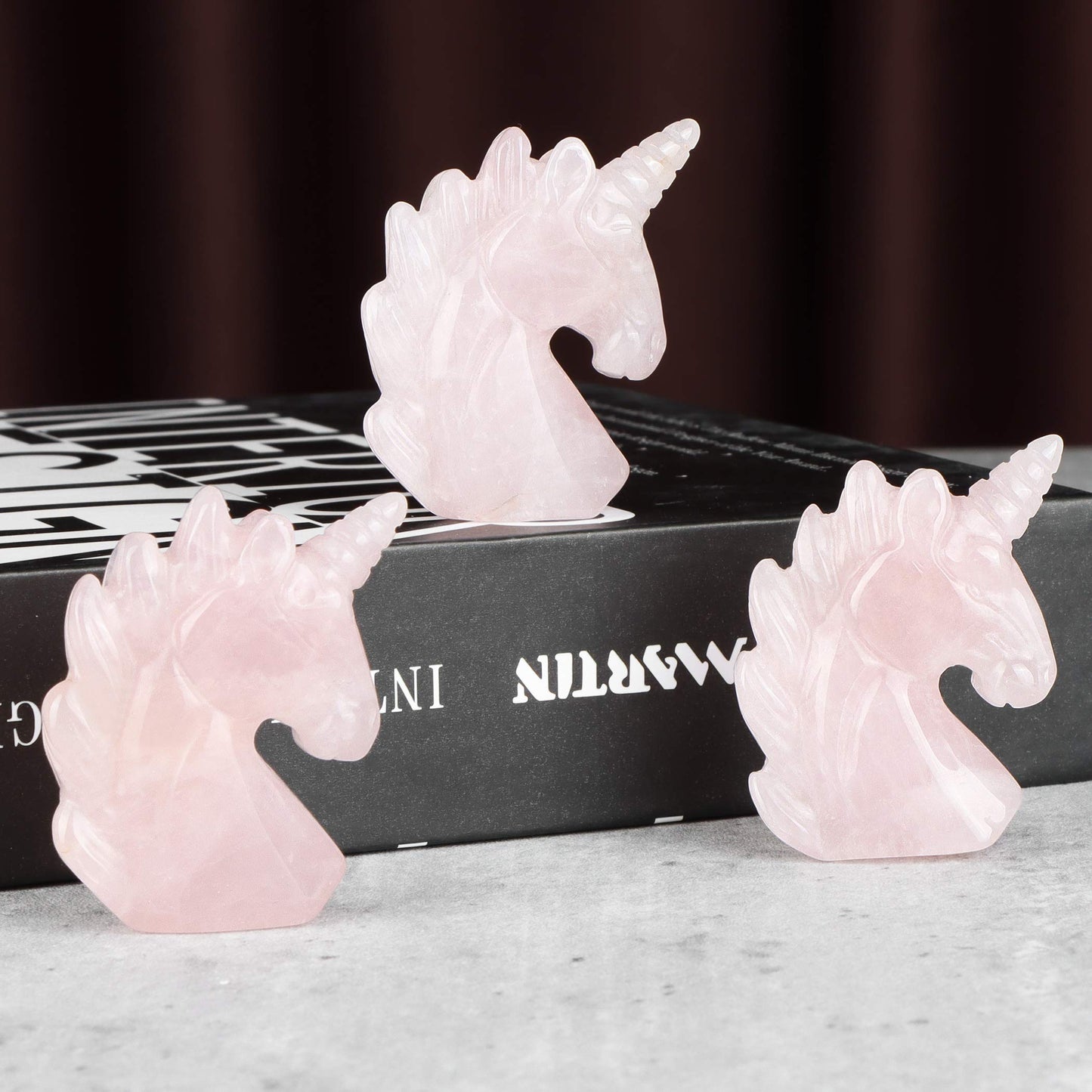 Artistone 2" Rose Quartz Crystal Unicorn Stone Statue Ornament Hand-Carved Healing Crystal Gem Unicorn Figurine Aura Animal Horse Sculpture Desk Decoration Gift Box