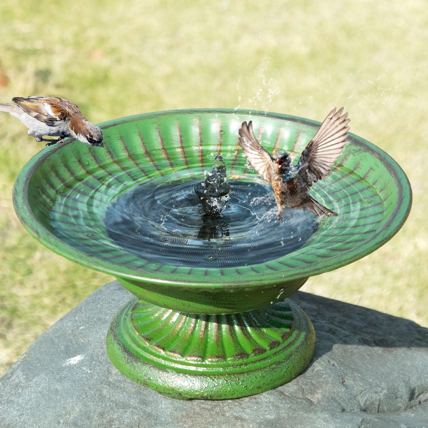 Solar Fountain Bird Bath,Cast Iron Pedestal Bird Bath with Solar Powered Fountain,Bird Bath Bubbler for Garden, Patio & Yard.