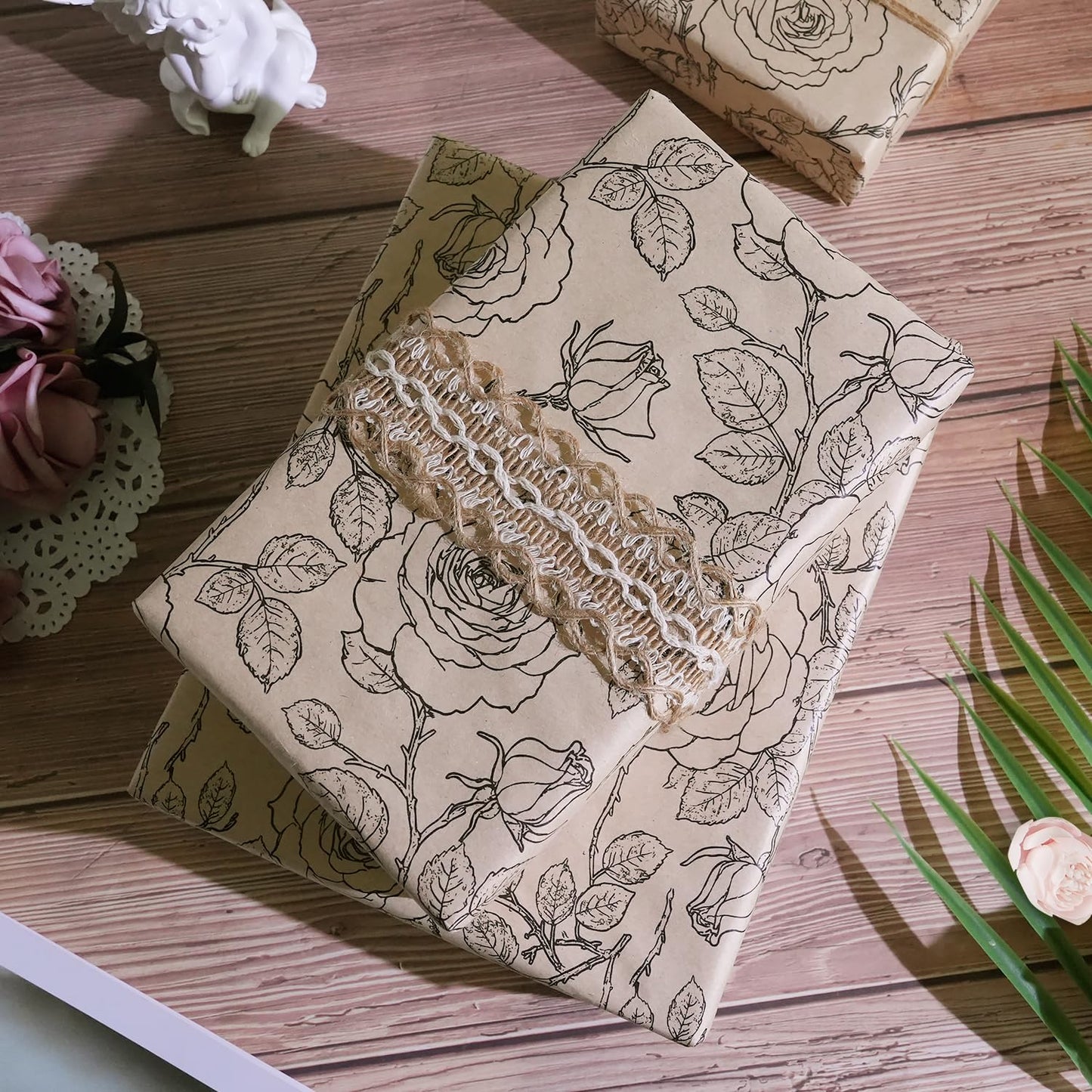 Kraft Floral Wrapping Paper Roll, Vintage Rose Wrapping Paper, Rose Print Design, Brown and Black Kraft Gift Wrap Paper for Birthday Mother's Day Bridal Shower Baby Shower Wedding, 17Inch×33Feet