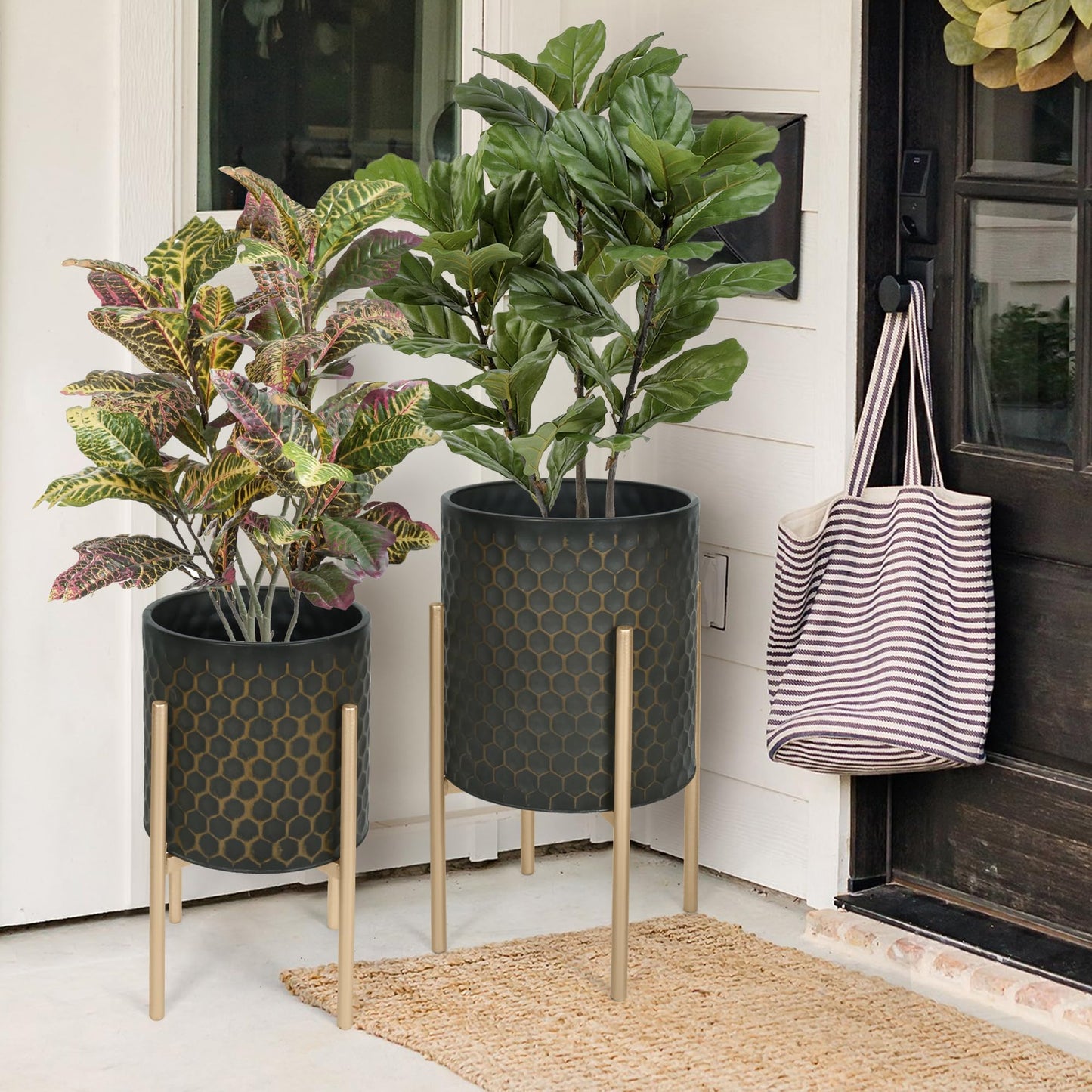 Oakrain Mid Century Planters for Indoor Plants, Set of 2, Modern Decorative Metal Pots for Living Room, Office, Garden or Balcony, Black&Golden Honeycomb, 10" &12"