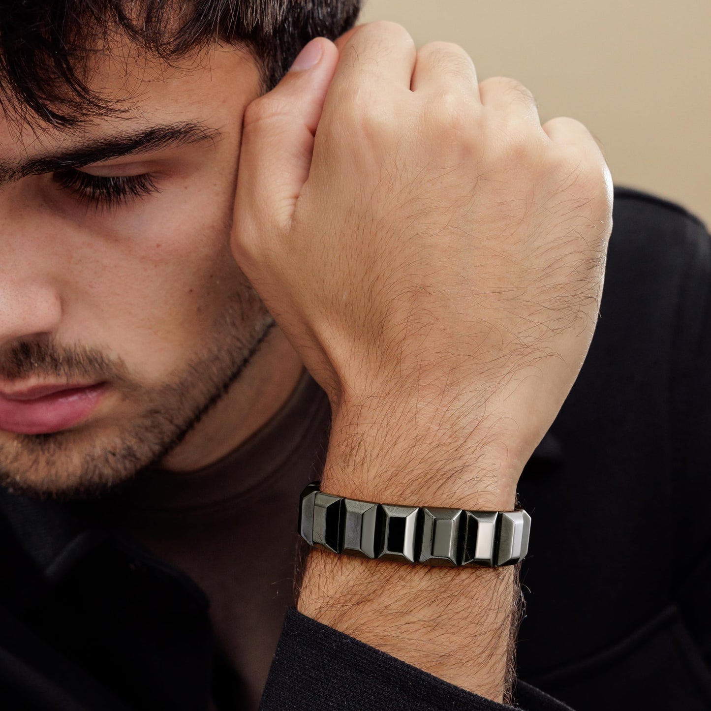 Fathers Day Bracelet Gifts for Grandpa from Granddaughter Grandson Black Geometric Hematite Bracelet for Men Grandpa Birthday Gift Energy Balancing Stress Relief Hematite Crystal Bracelet Jewelry