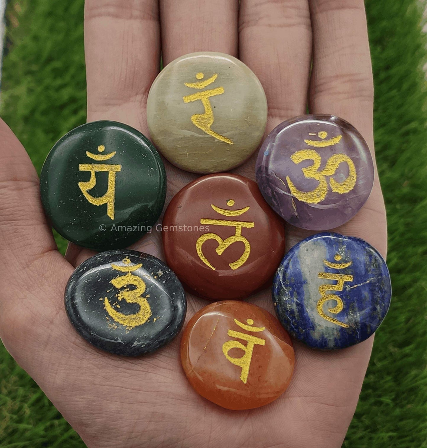 Amazing Gemstone 7 Chakra Disc Set Reiki Healing Crystal with Engraved Chakra OM Symbols Holistic Balancing Polished Palm Stones Set with Velvet Pouch