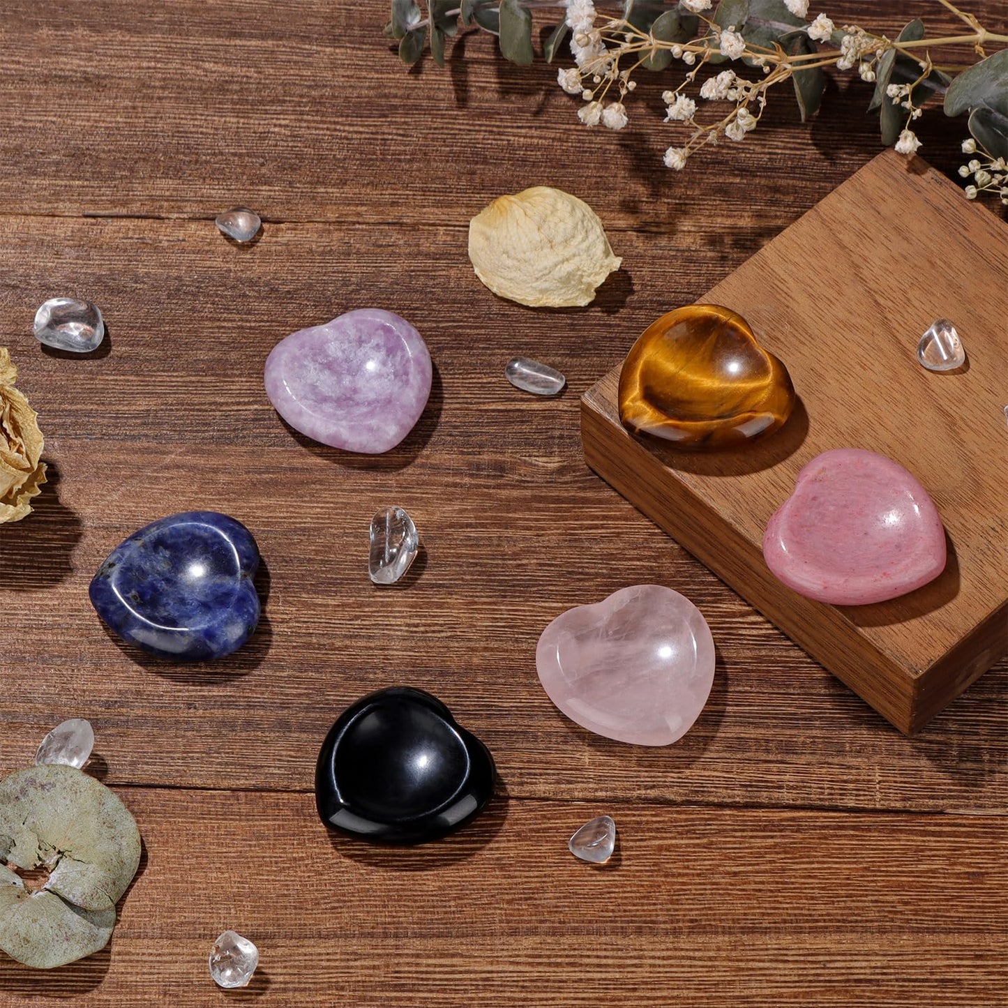 GolbalJew 6PCS Thumb Worry Stones for Anxiety Healing Crystals Sets, Hand Carved Heart Crystals and Healing Stones, Meditation Crystal Reiki Natural Relax Palm Stone for Anxiety Therapy Relief, Small
