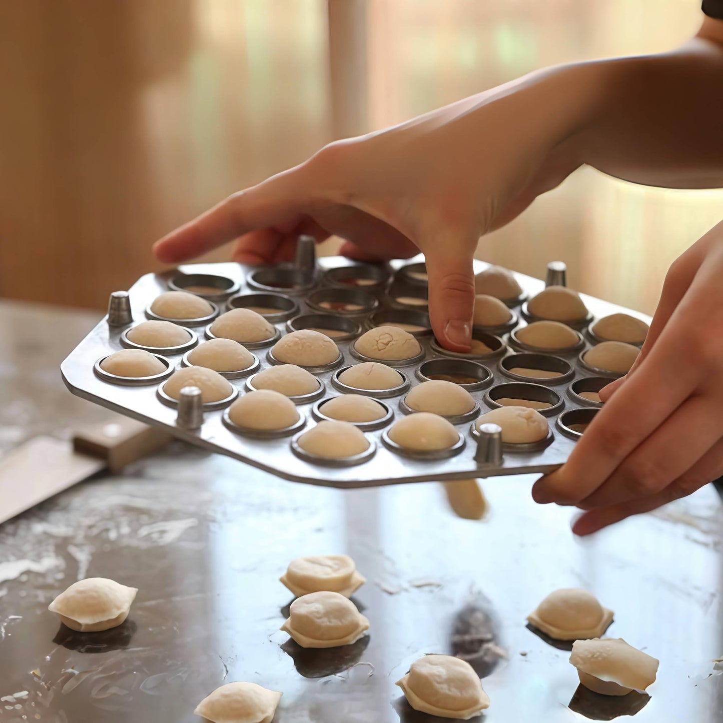 Pelmeni Maker – 37-Hole Aluminum Pelmeni Mold, Russian Ravioli Maker, Dumplings Mold for Homemade Siberian Meat Dumplings, Pierogi, and Pastry Dough Press