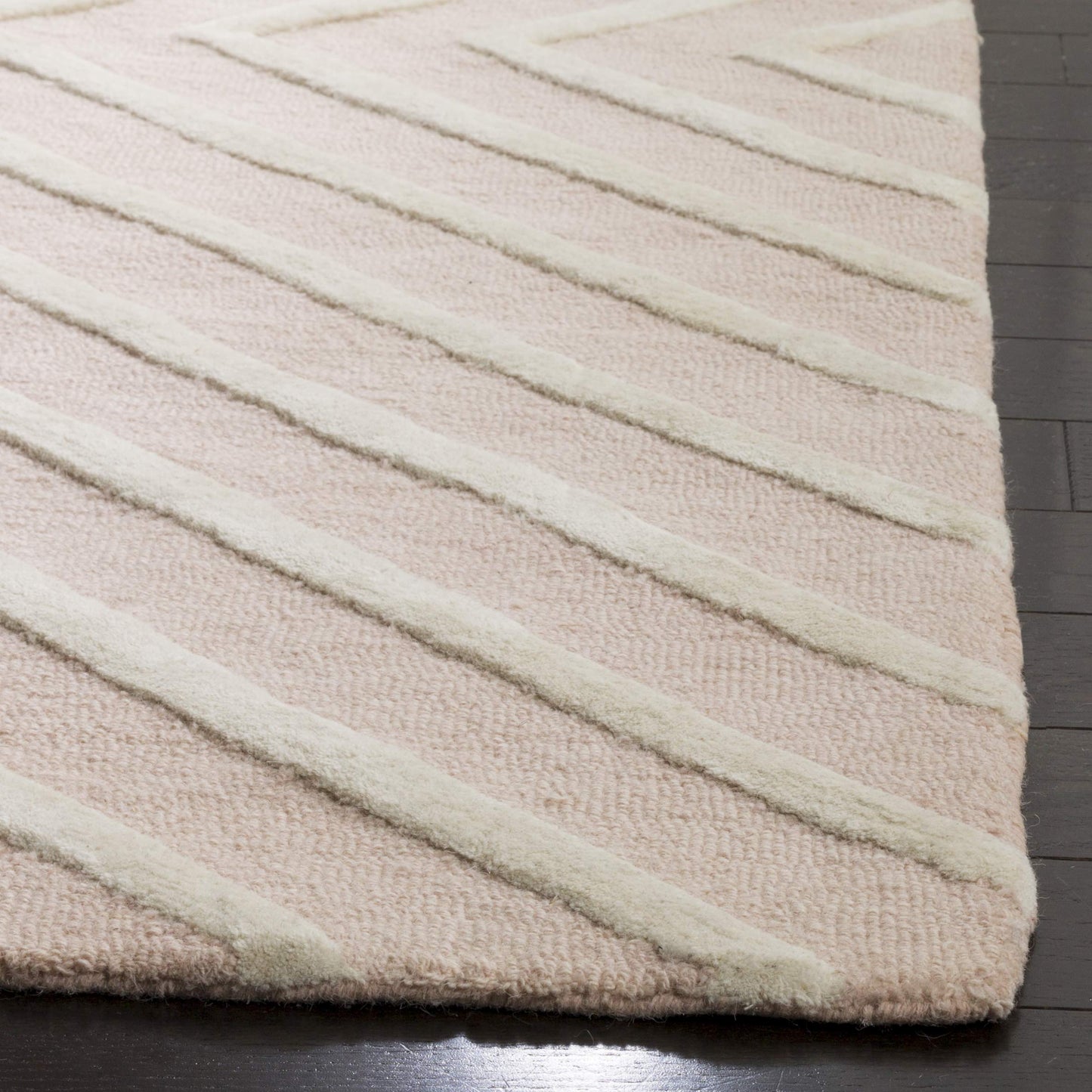 SAFAVIEH Area Rug 8x10 - Kids Collection - Large - Pink & Ivory, Handmade Wool, Geometric Pattern, Ideal for Bedroom, Playroom, Nursery, Boys & Girls Room (SFK920P)