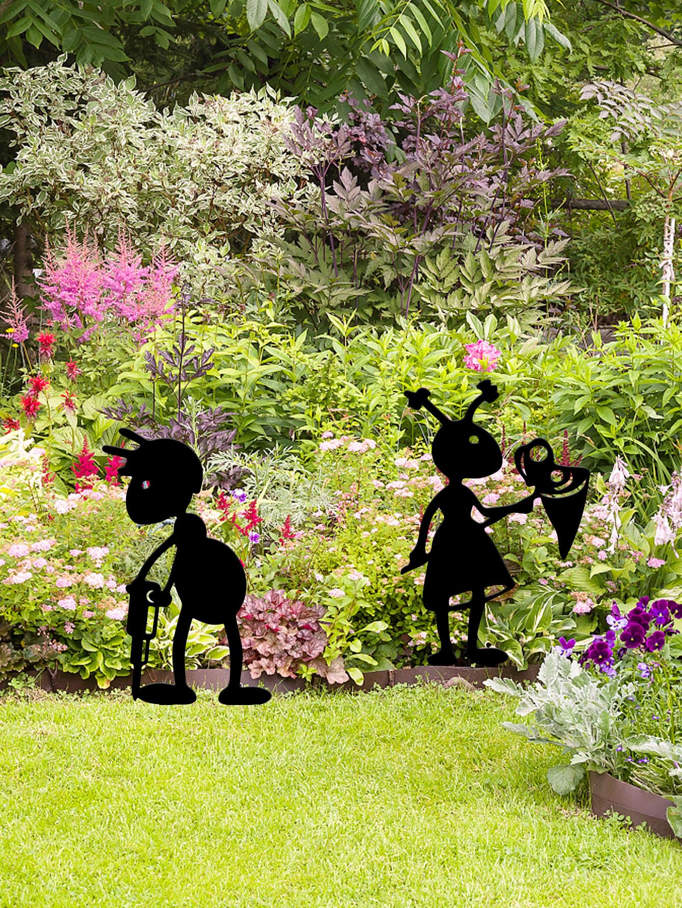 Ruelen 4 Piece Metal Ant Garden Decorative Stakes - Black Working Farm Yard Art Decor. Outdoor Art for Pathway & Lawn Patio Backyard Decoration Set