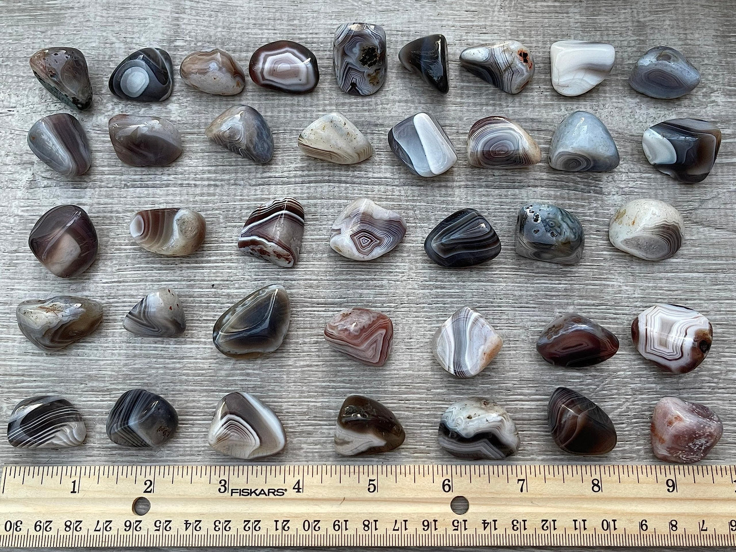 GAF TREASURES 5 Pcs Botswana Agate Tumbled Stones, Polished Natural Botswana Agate Gemstone, Botswana Agate Healing Crystals (Botswana Agate)