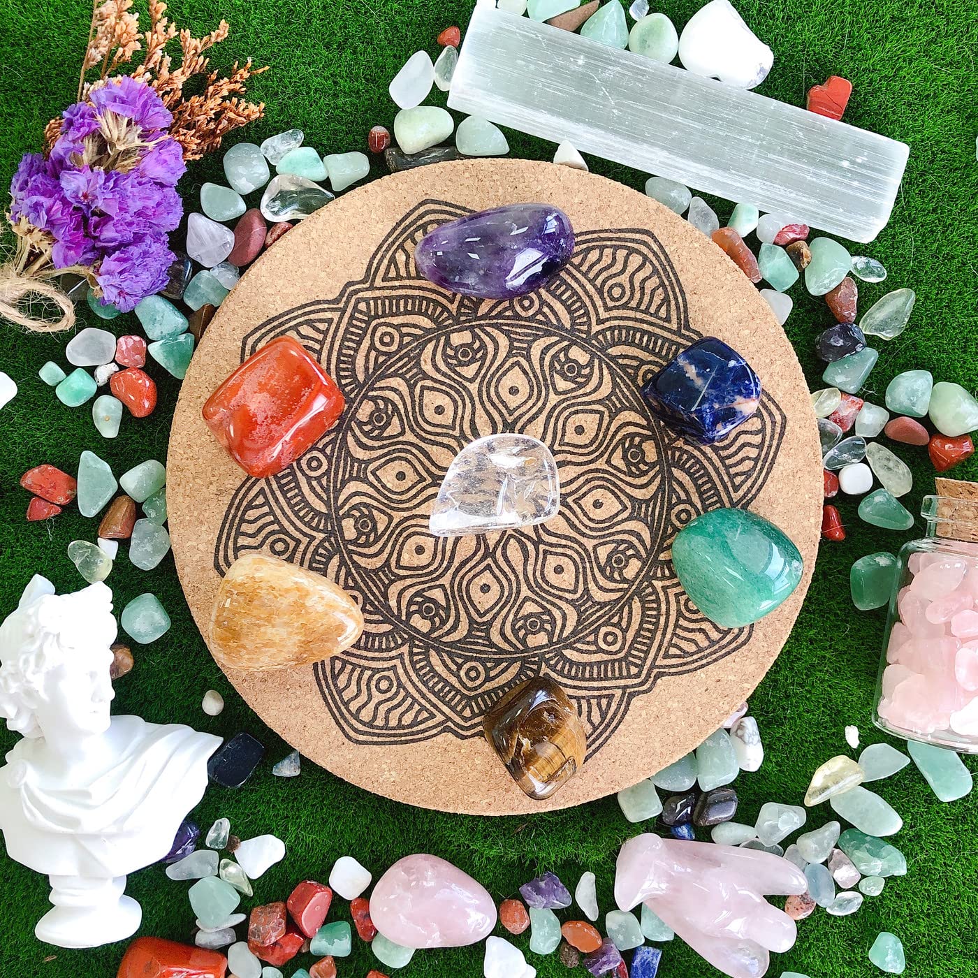 7 Chakra Tumbled Polished Natural Healing Crystals Stones Bulk Stones Crystal for Energy Reiki Tumbling Cabbing Balancing Decoration Gemstones Crystal Healing Meditation Therapy Gift 100g