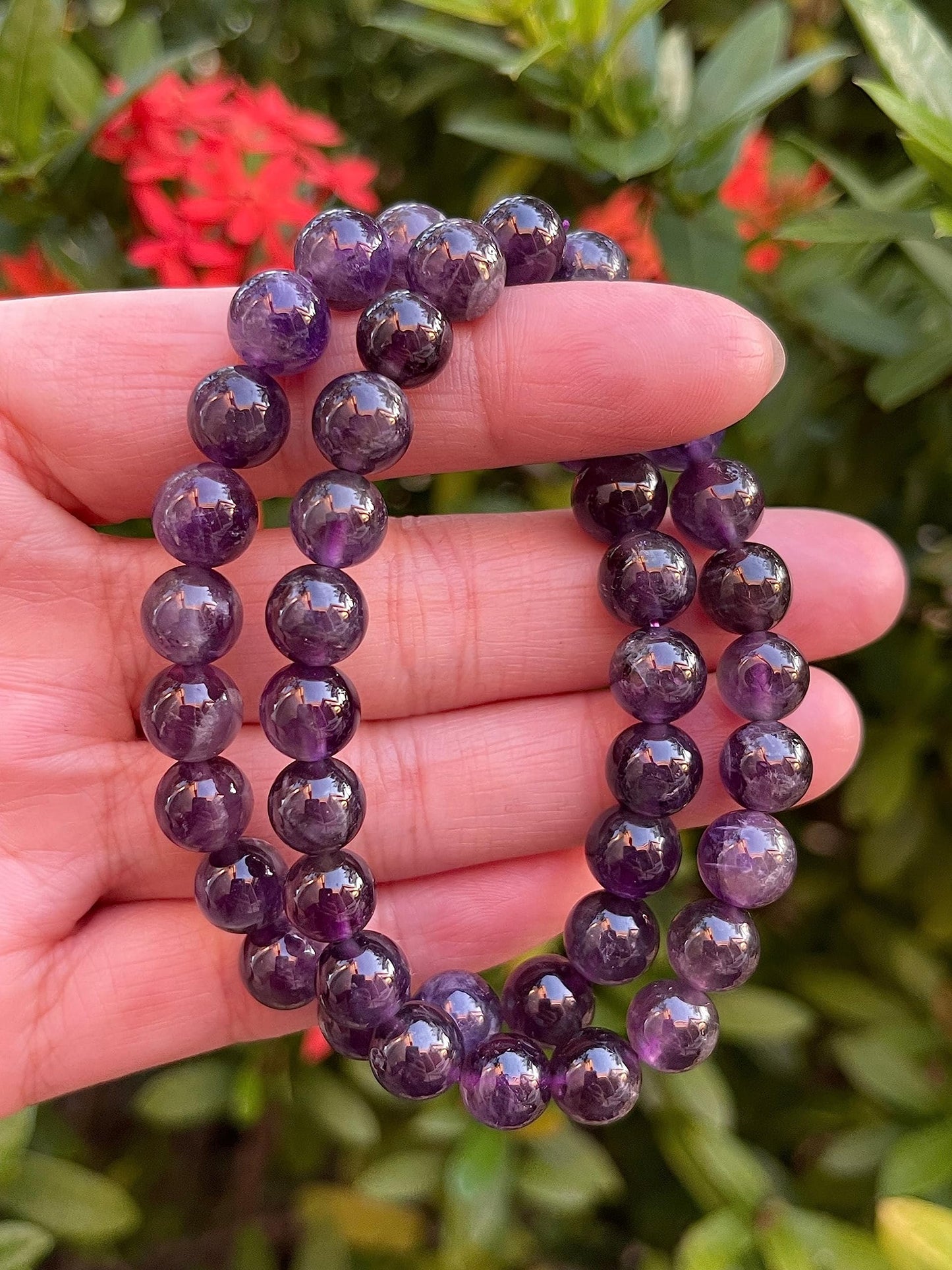 GAF TREASURES Amethyst Crystal Bead Bracelet 8mm, Genuine Purple Amethyst Stretch Gemstone Bracelet, Healing Crystal Bracelet, Gift for Men & Women (1)