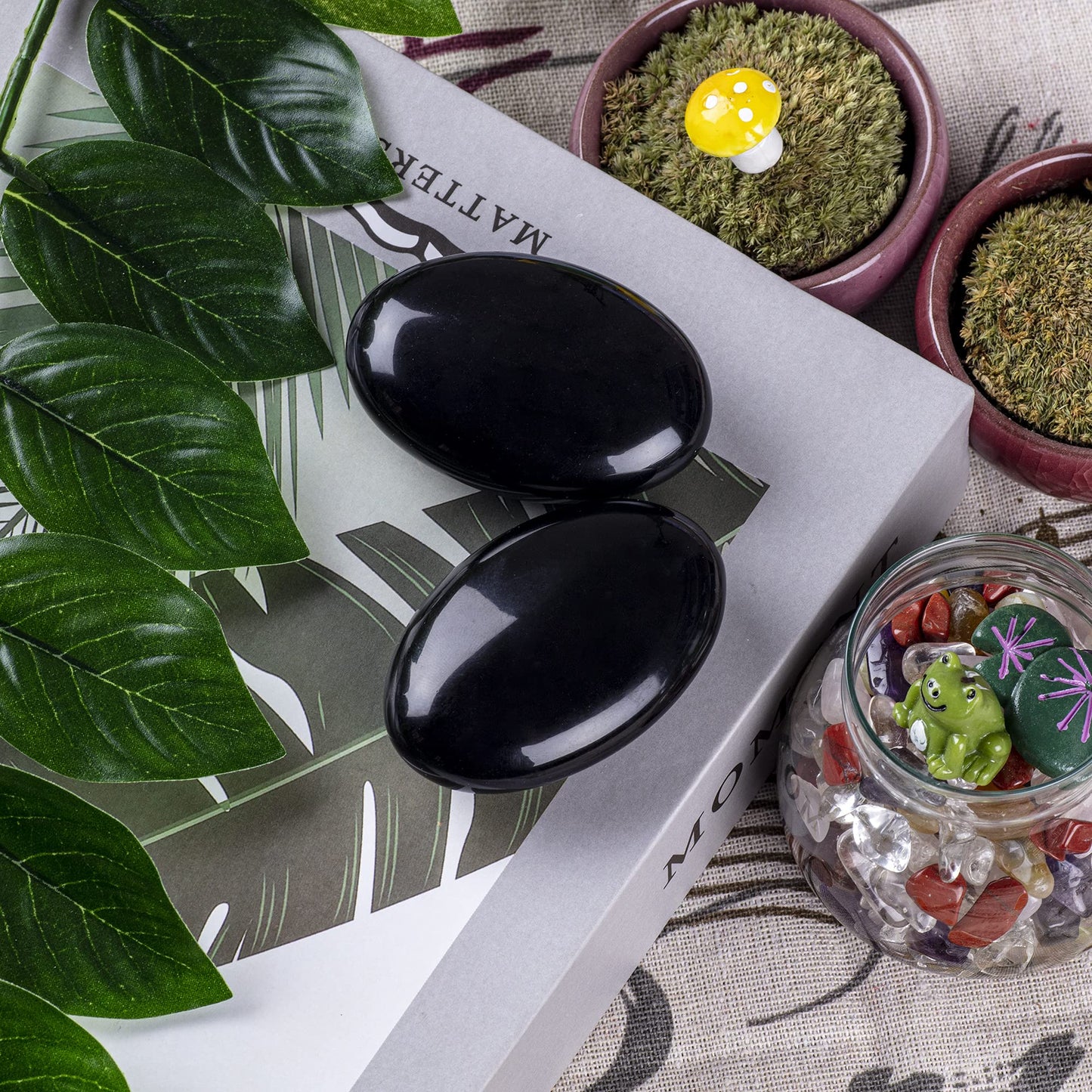 Black Obsidian Palm Stone Crystal Natural Healing Crystal Oval Pocket Energy Stones for Anxiety Stress
