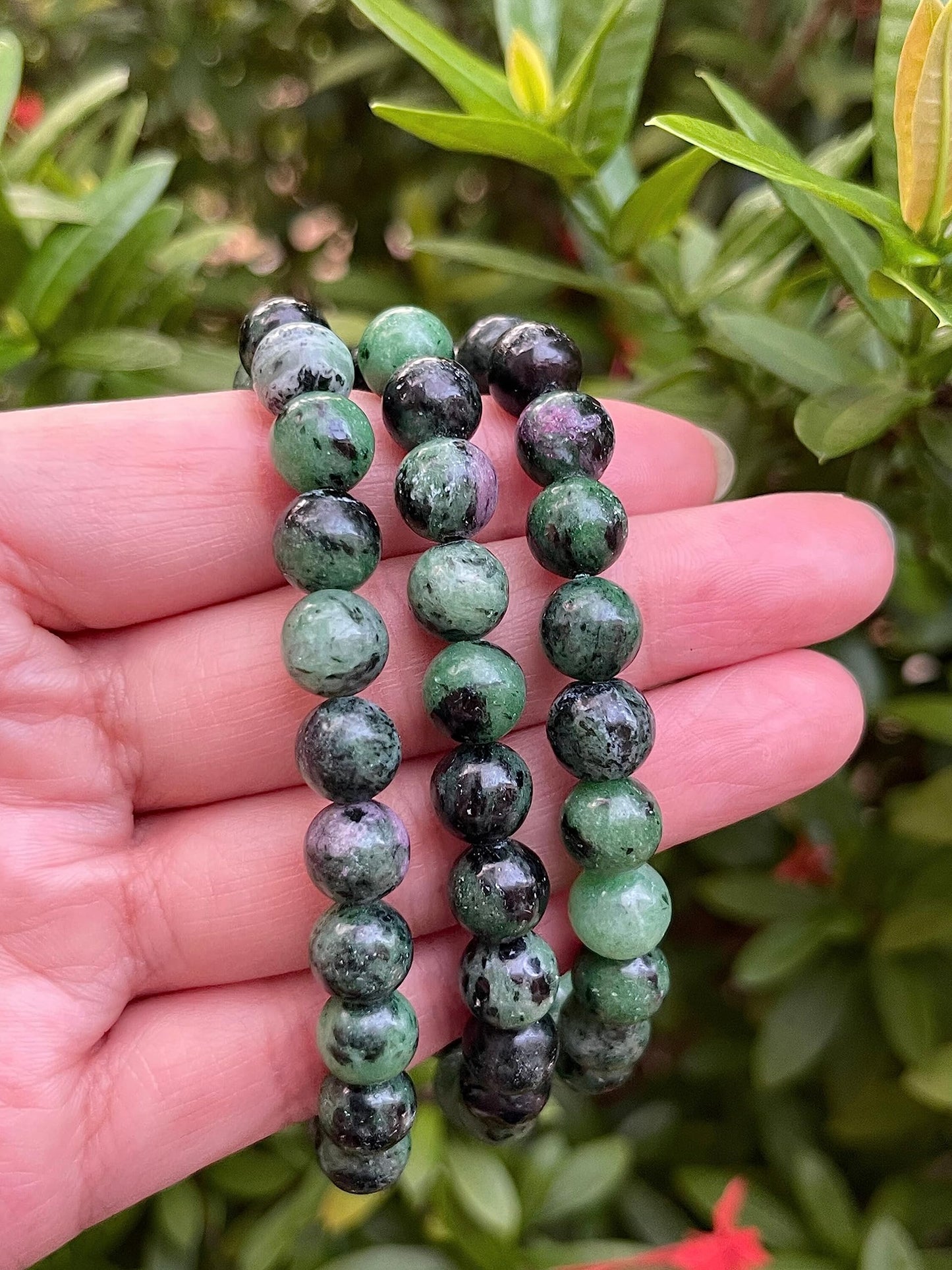 GAF TREASURES Ruby Zoisite Crystal Bead Bracelet 8mm, Genuine Ruby Zoisite Stretch Gemstone Bracelet, Healing Crystal Bracelet, Gift for Men & Women (1)