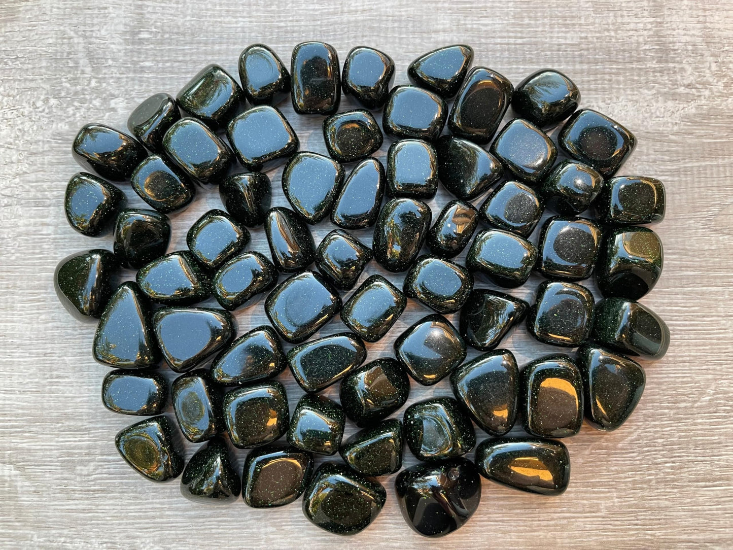GAF TREASURES 5 Pcs Green Goldstone Tumbled Stones, Polished Green Goldstone Gemstone, Green Goldstone Healing Crystals (Green Goldstone)