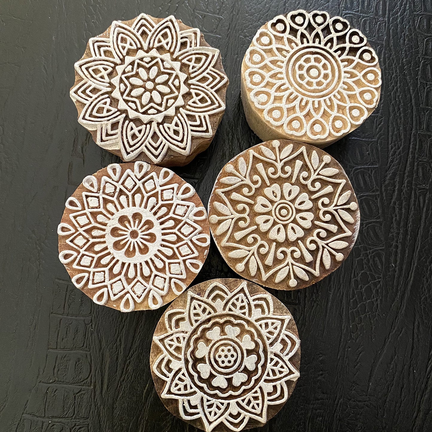 AnNafi® Traditional Mehendi Pattern Mandala and Round Wood Block Stamps (Set of 5) | Round Wooden Printing Block Stamp - DIY Henna Fabric Textile Paper Clay Pottery Block Printing Stamp