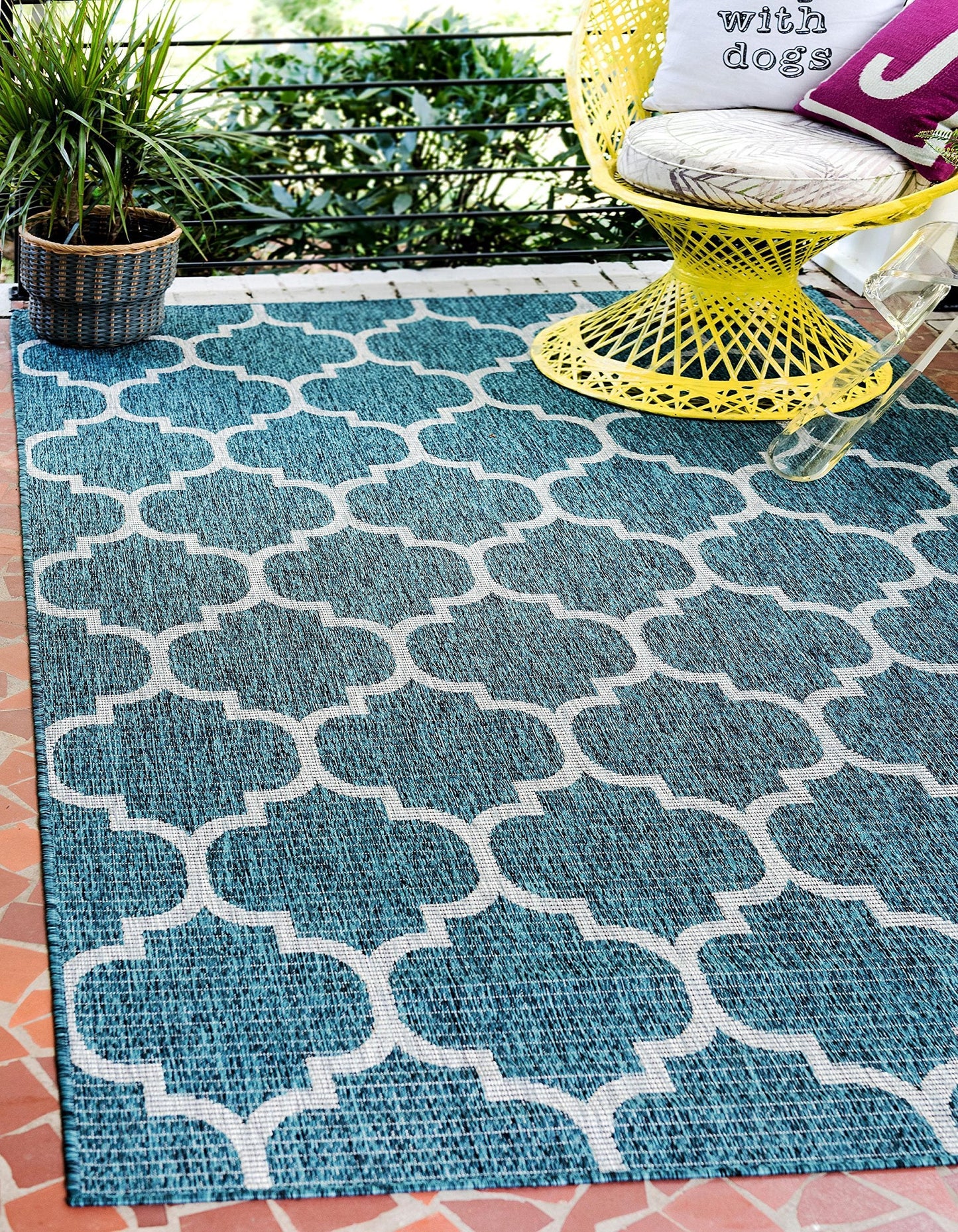 Unique Loom Outdoor Trellis Collection Area Rug (6' 1" x 9' Rectangle, Teal/ Gray)